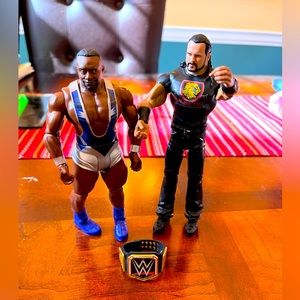Wrestlers! 2 Toy WWF World Wrestling Federation Champs With Belt!